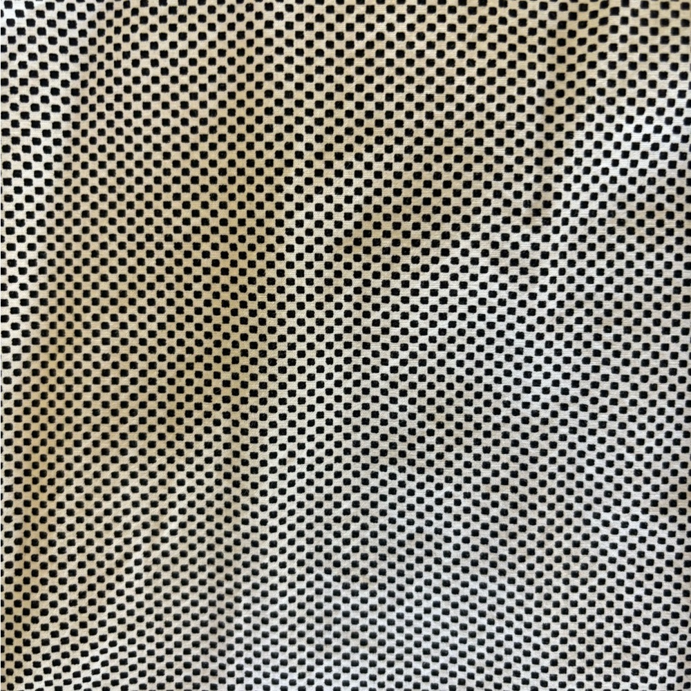 Calibrate Micro Check Oxford in White and Black - Picture 4 of 9
